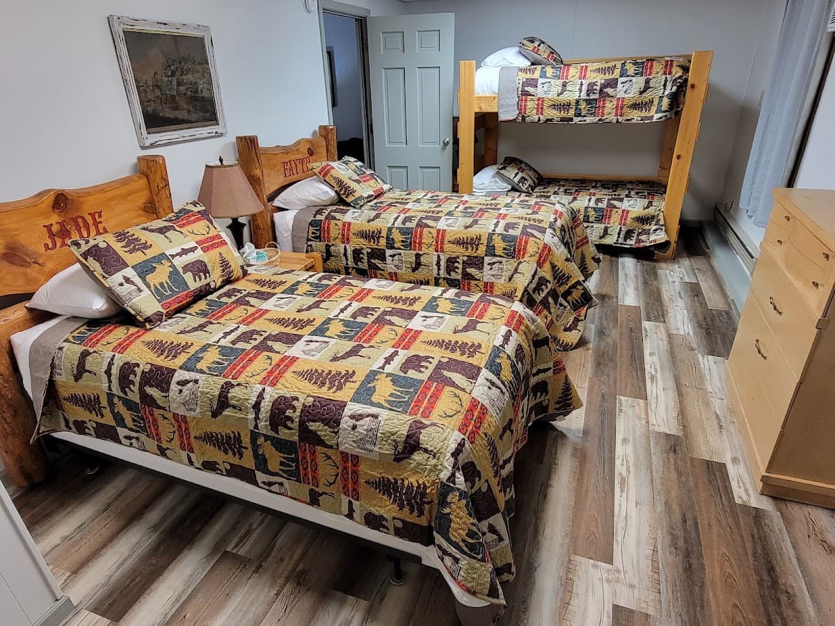 Carls Cabins, Hotel in Hettinger