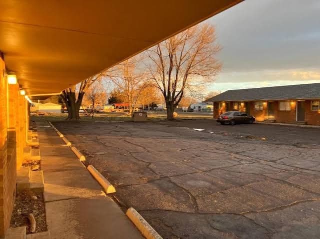 Tops Motel, Motel in Heyburn