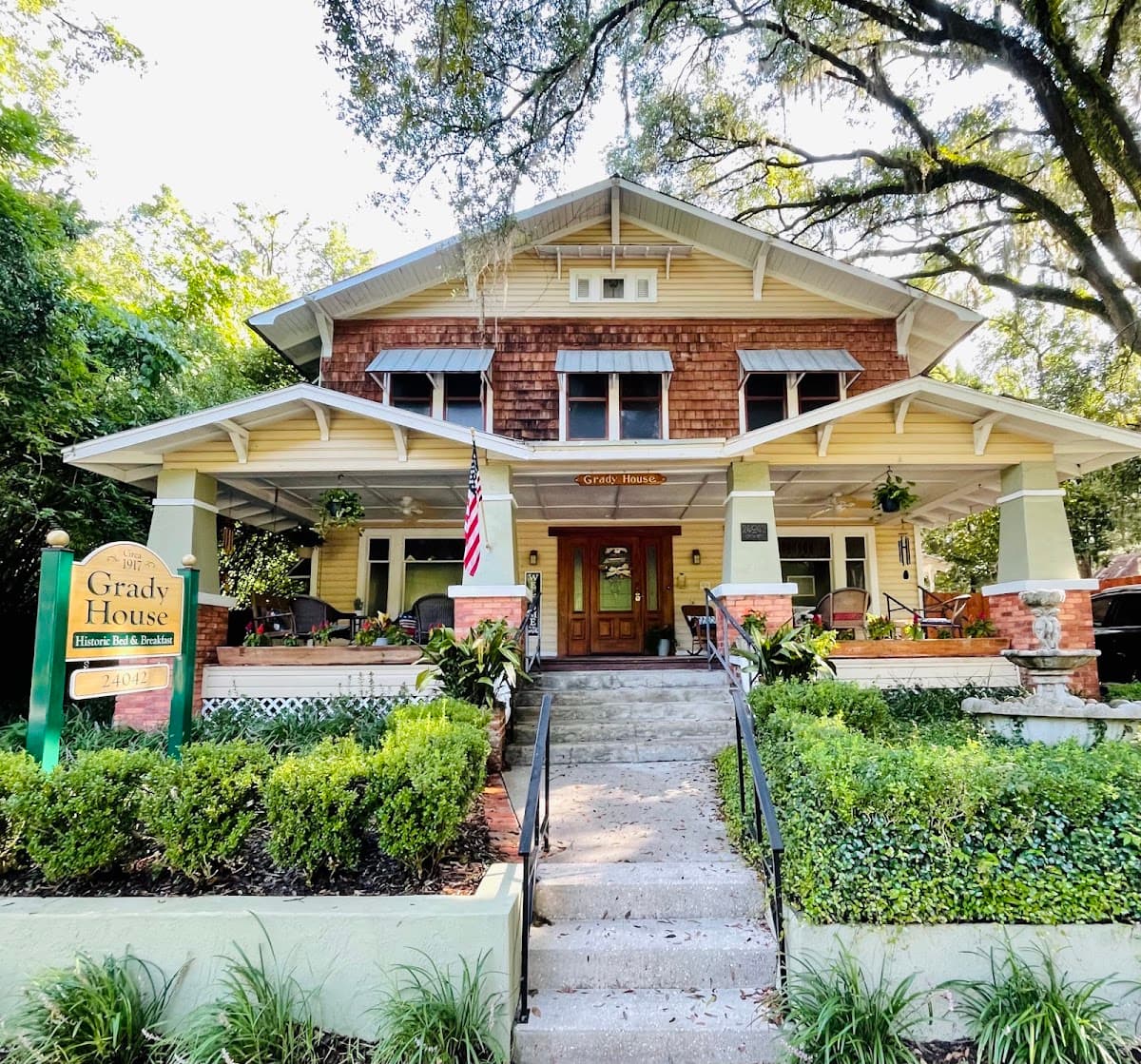 Grady House Bed & Breakfast, Bed & Breakfast in High Springs