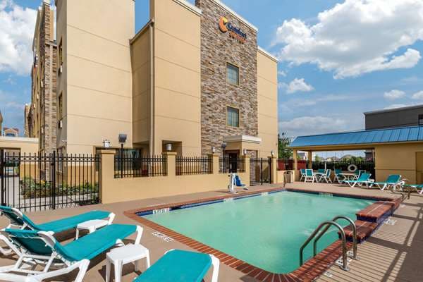 Comfort Suites Baytown I - 10, Hotel in Highlands
