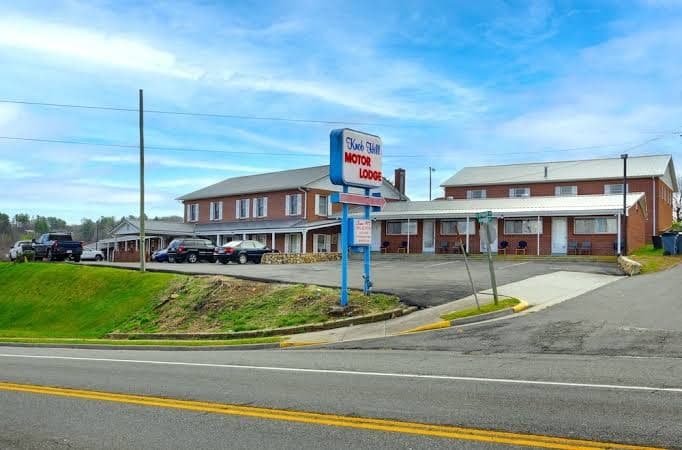 Knob Hill Motor Lodge, Hotel in Hillsville