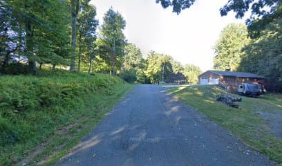 133 woodland hillsville va, Hotel in Hillsville