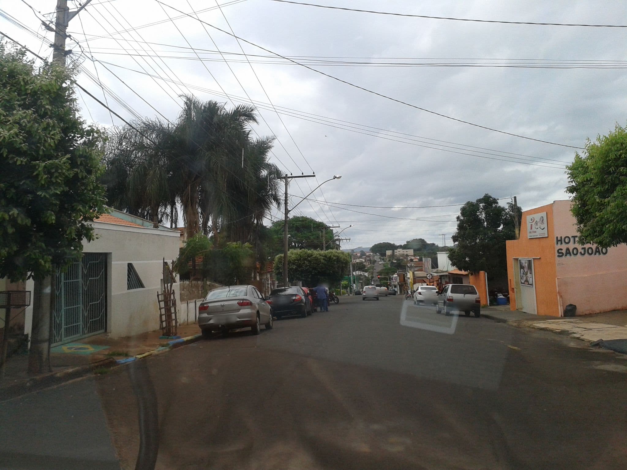 Street view near Hotel São João, Ituiutaba — © marcos_medeiros (CC BY-SA · Mapillary)