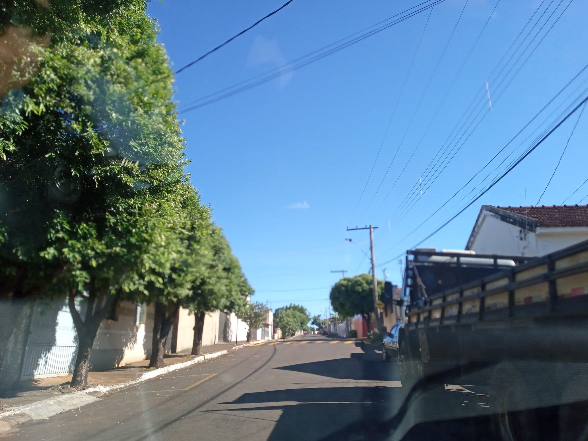 Street view near Pensão Quirinópolis, Ituiutaba — © marcos_medeiros (CC BY-SA · Mapillary)