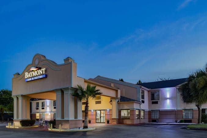 Red Roof Inn & Suites Hinesville, Hotel in Hinesville
