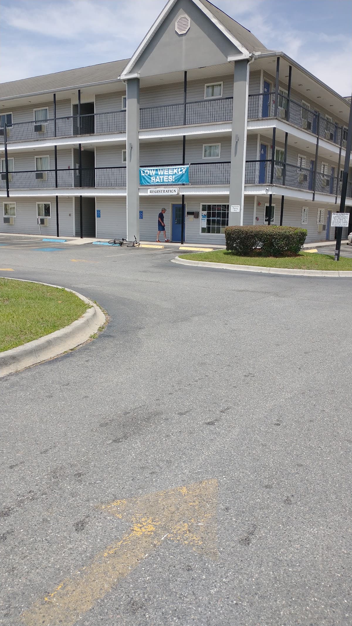 Savannah Garden Inn, Motel in Hinesville