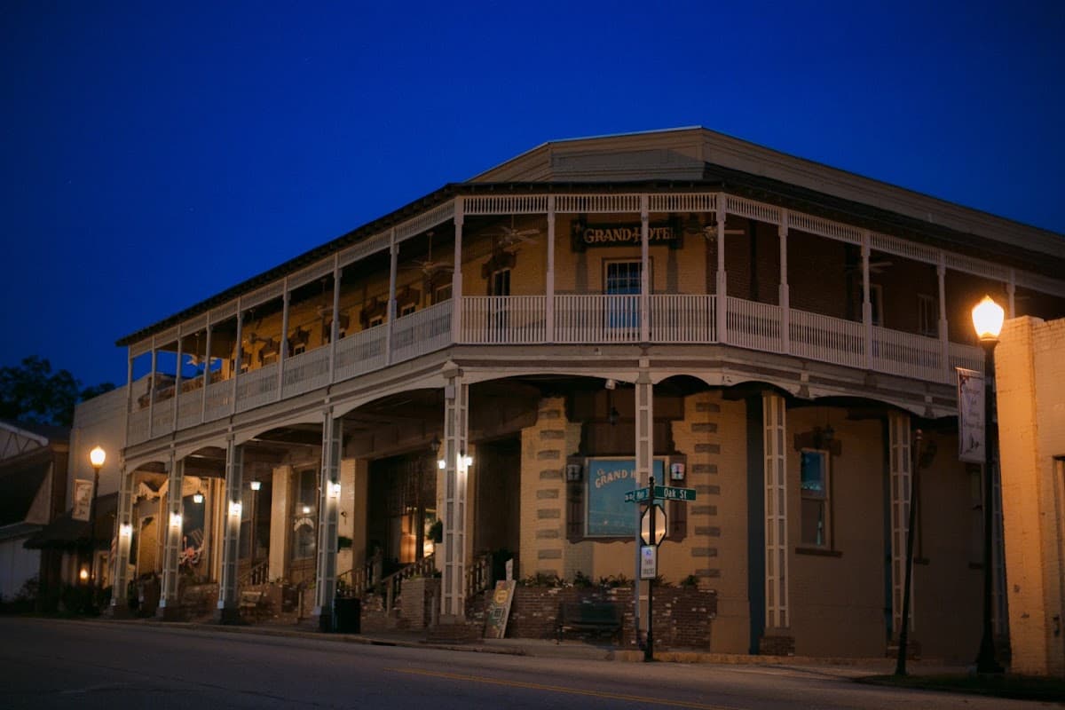 The Grand Hotel, Hotel in Hogansville