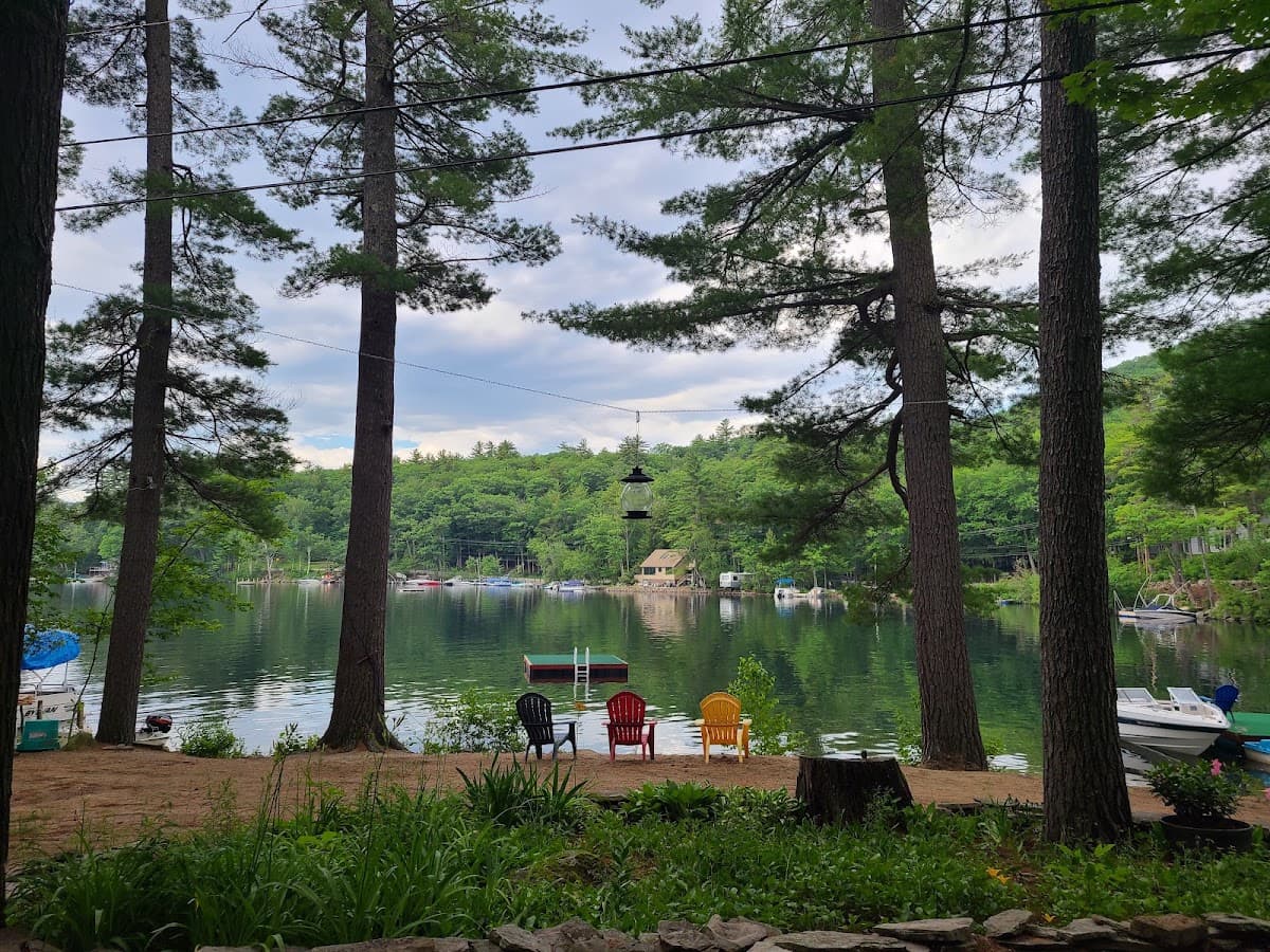 Cotton Cove Cottages on Big Squam Lake, Holiday Home in Holderness