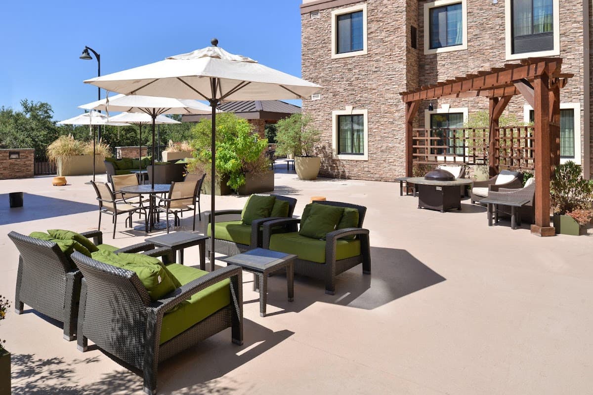 Staybridge Suites San Antonio - Stone Oak by IHG, Aparthotel in Hollywood Park