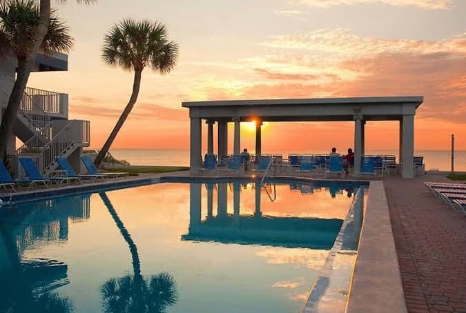 Bluegreen Via Roma Beach Resort, Resort in Bradenton Beach