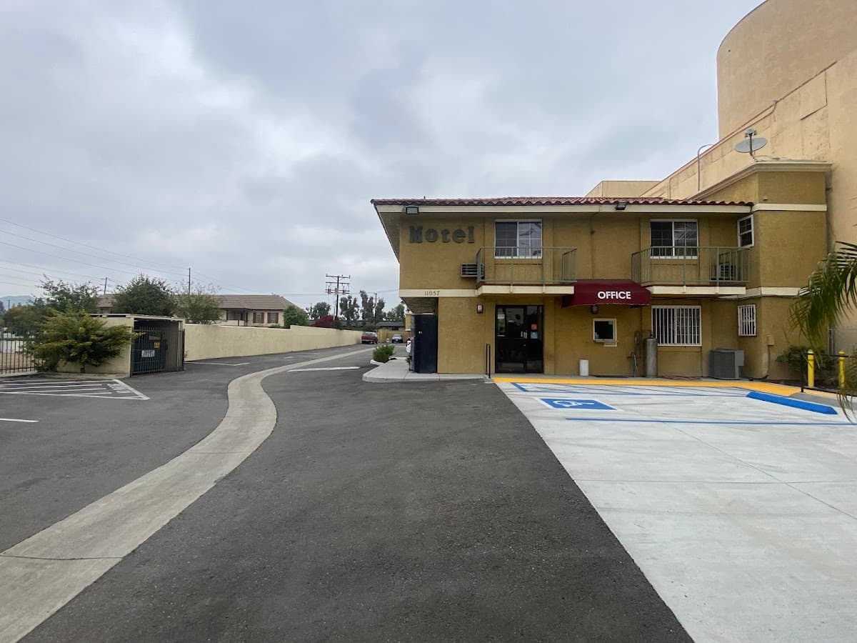 American Inn, Motel in Home Gardens