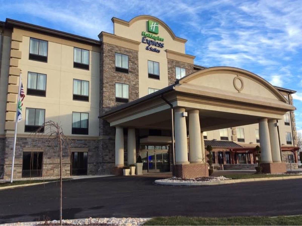 Holiday Inn Express & Suites Butler by IHG, Hotel in Homeacre-Lyndora