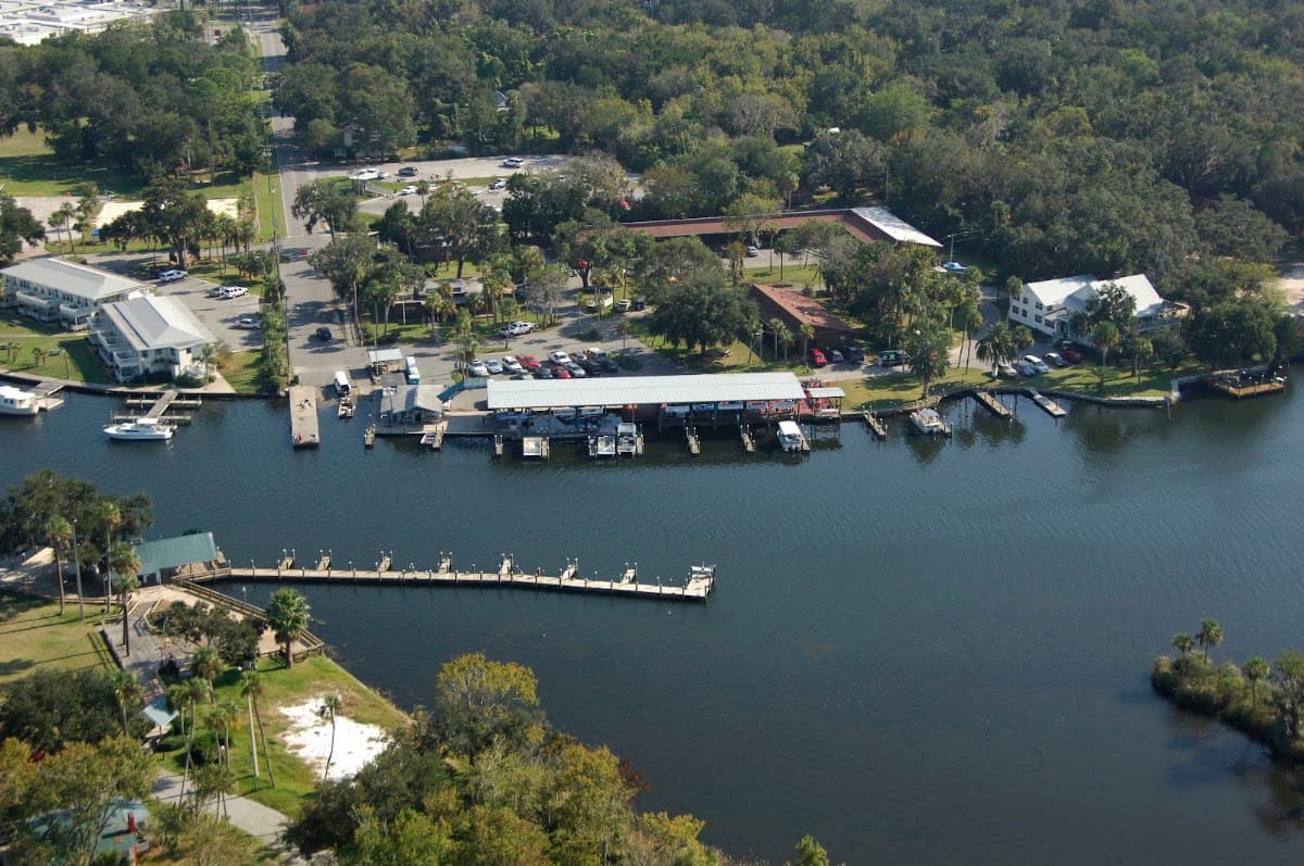 MacRae's of Homosassa Inc, Motel in Homosassa