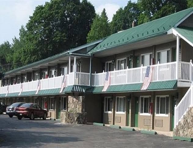 Wayne Inn, Hotel in Honesdale