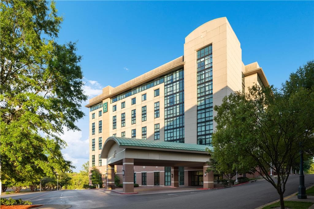 Embassy Suites by Hilton at Hot Springs Convention Center, Hotel in Hot Springs