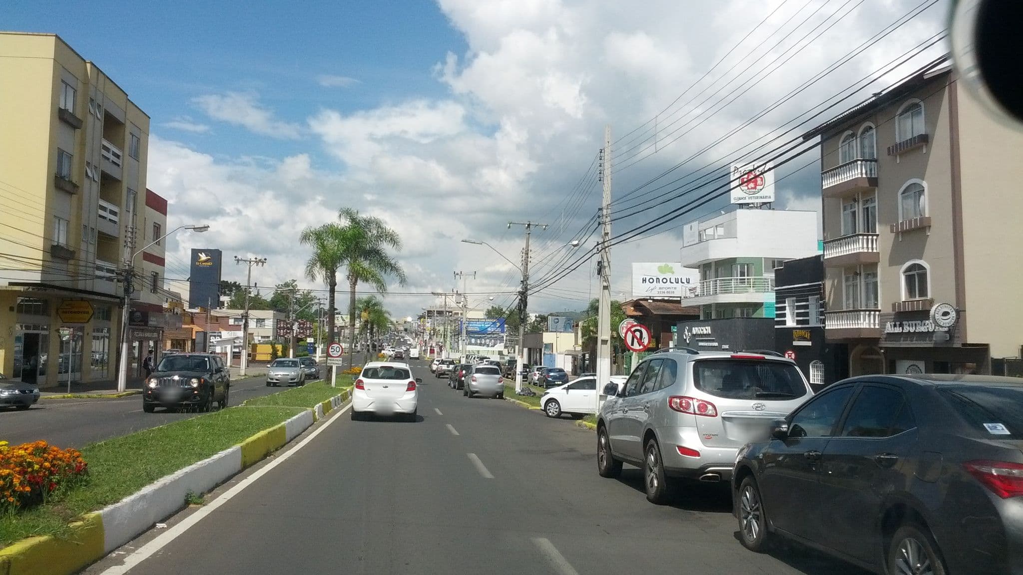 Street view near Afford Hotel, Lages — © poeiradasestrelas (CC BY-SA · Mapillary)