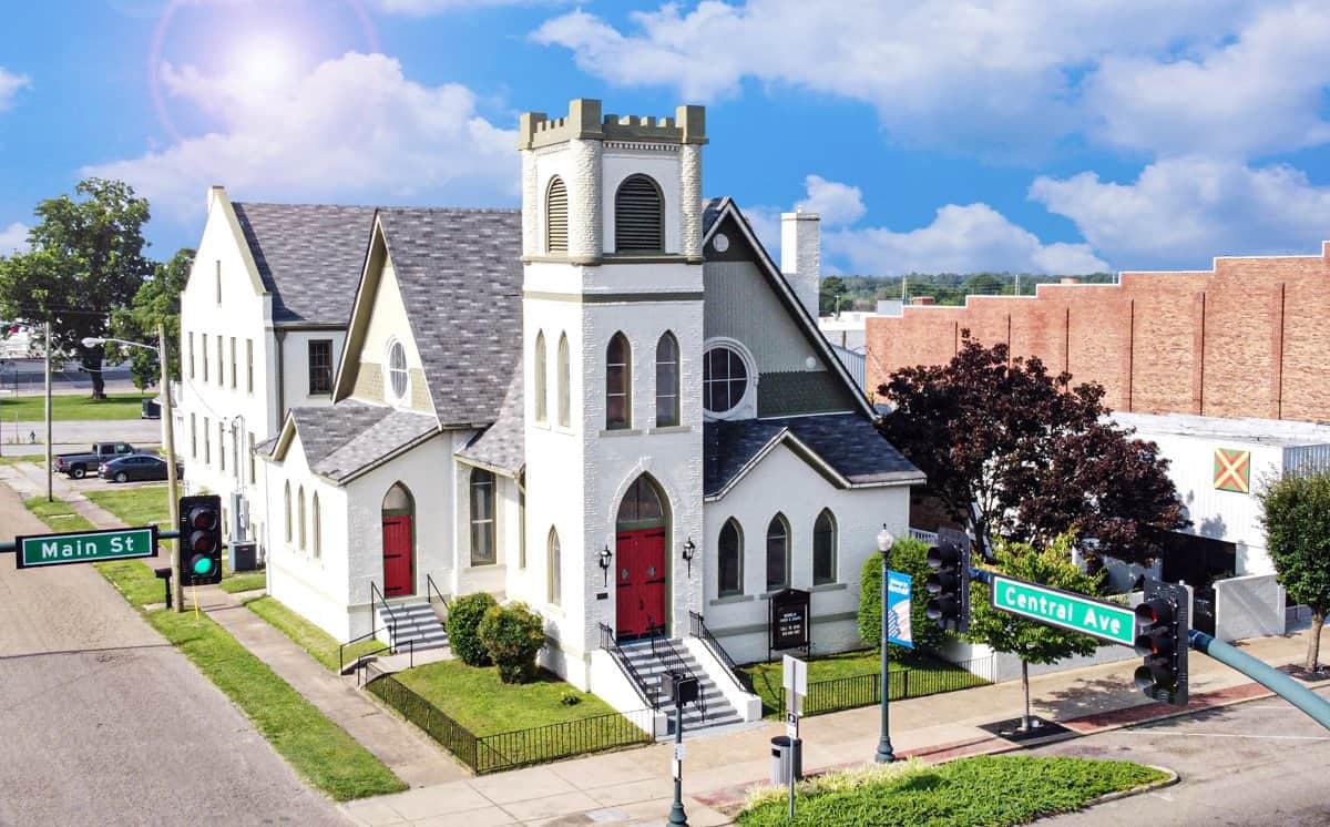 Magnolia Manor and Chapel, Hotel in Humboldt