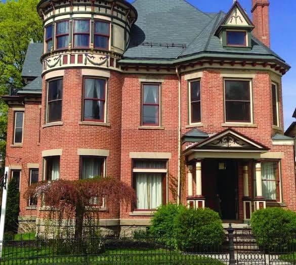 Gage Mansion Bed & Breakfast, Bed & Breakfast in Huntingdon
