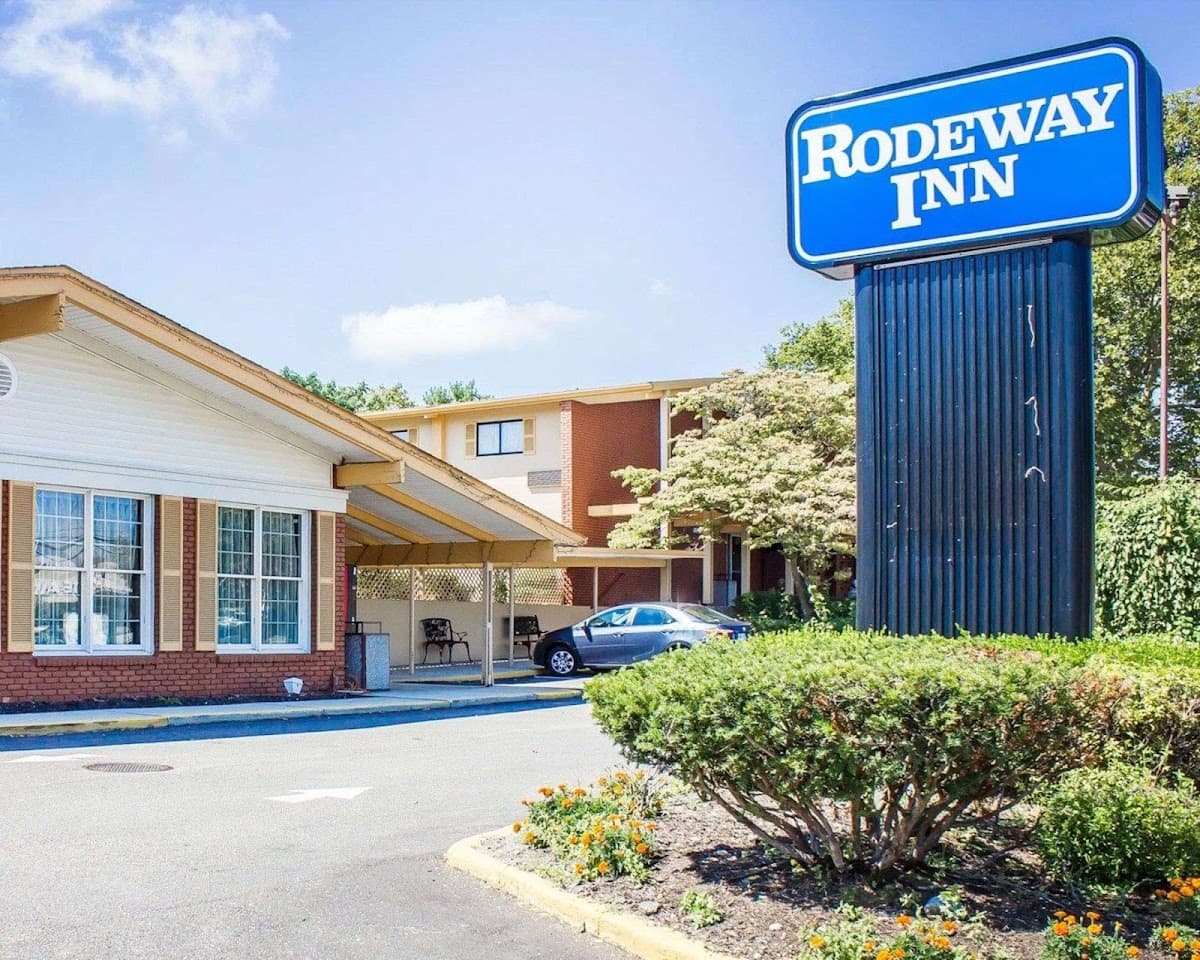 Rodeway Inn Huntington Station - Melville, Hotel in South Huntington