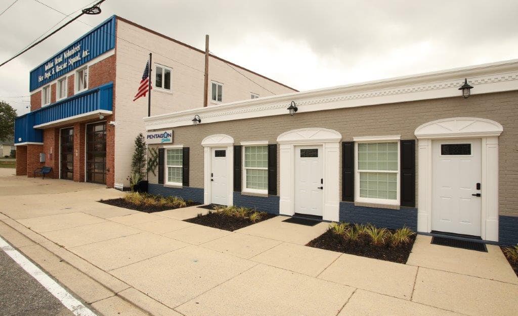 Pentagon Suites, Hotel in Indian Head