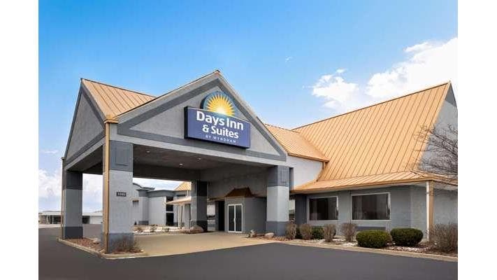 Days Inn & Suites by Wyndham Kokomo, Hotel in Indian Heights