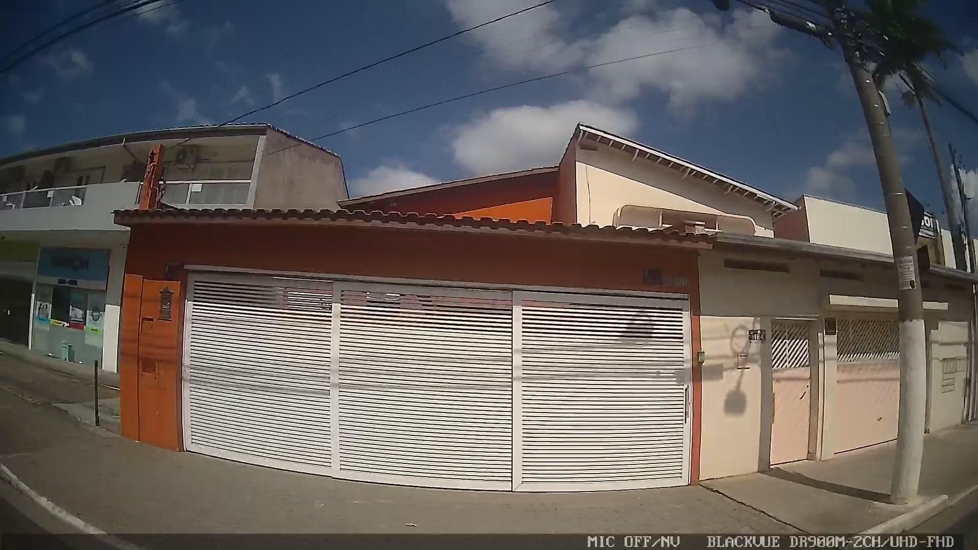 Street view near Hotel Guarda Mor, Ilhabela — © yaf1 (CC BY-SA · Mapillary)