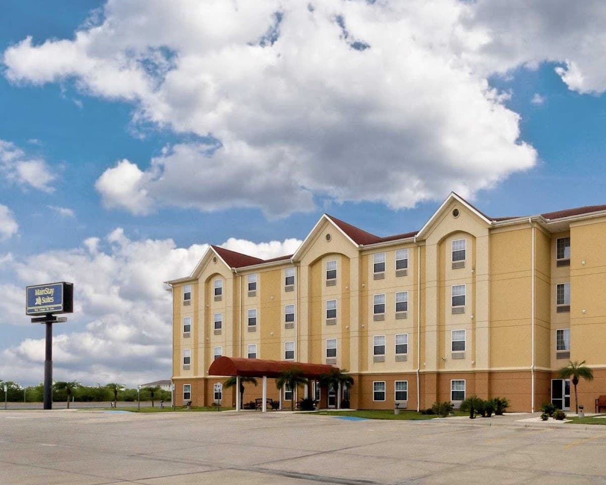 MainStay Suites, Hotel in Ingleside