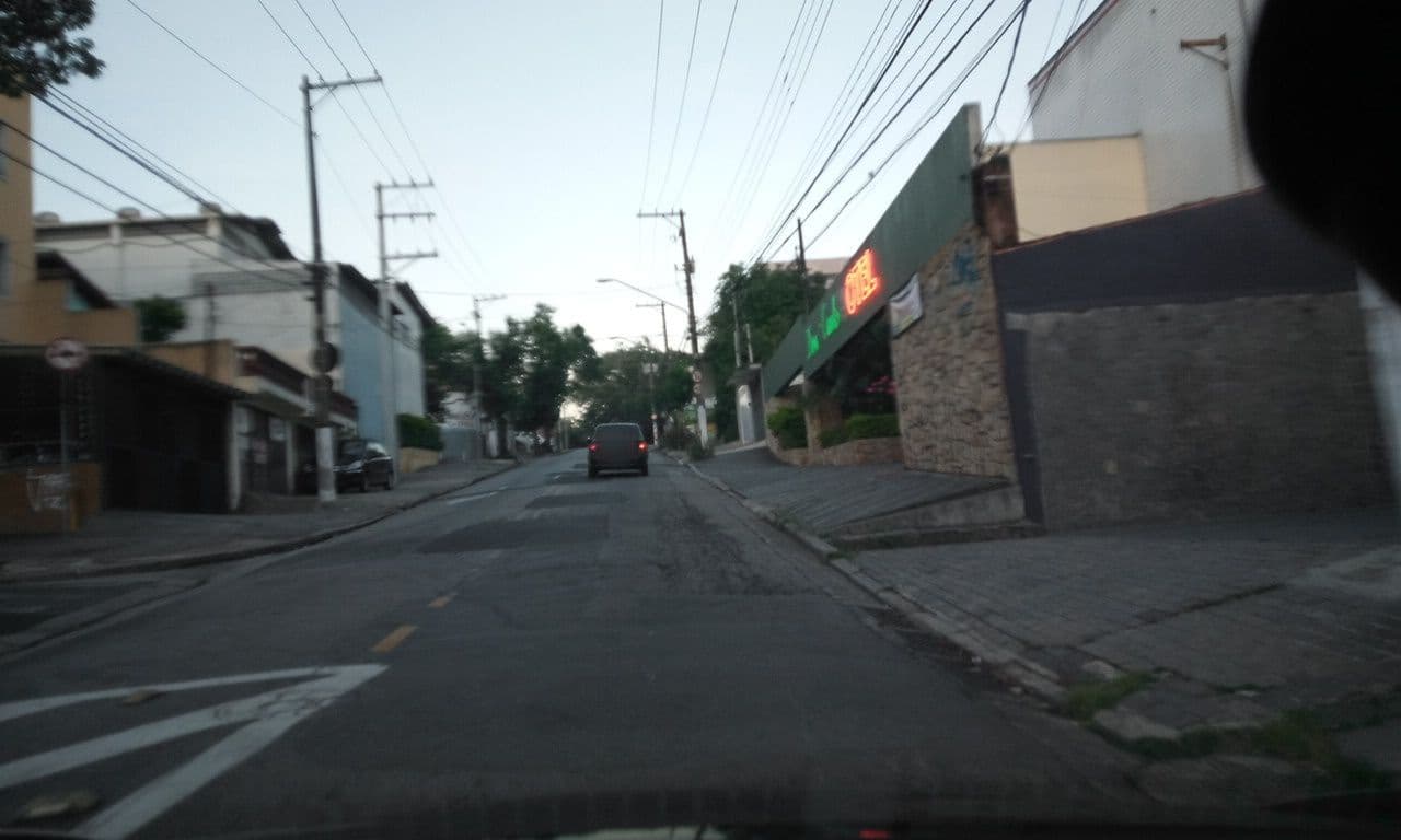Street view near Don Carlo Hotel, São Bernardo do Campo — © belnuovo (CC BY-SA · Mapillary)