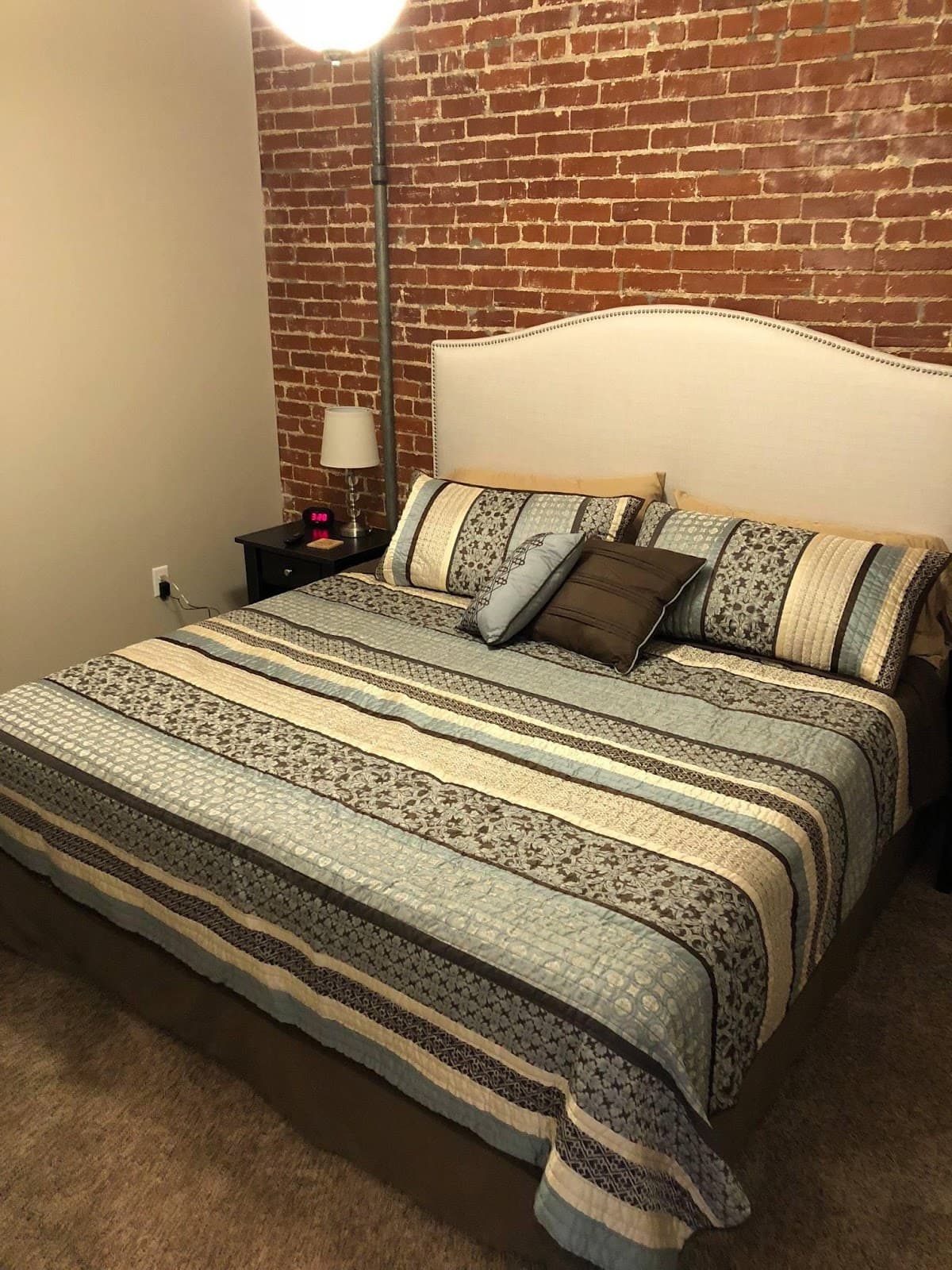 Experience the Lofts, Hotel in Iola