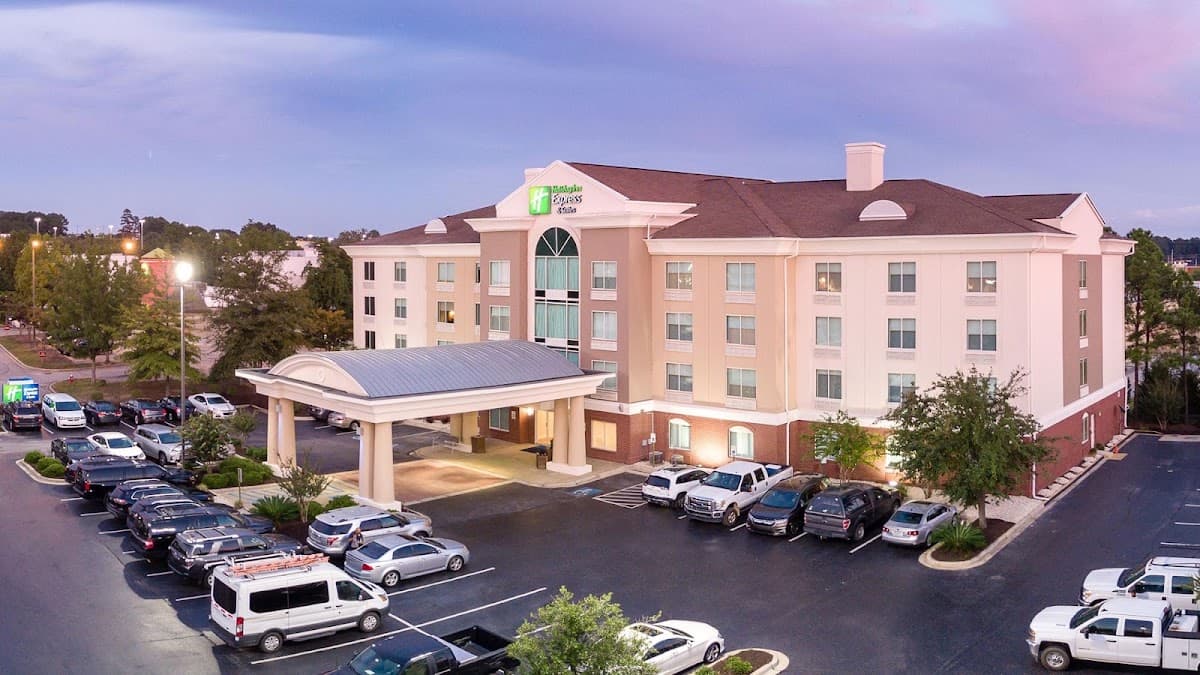 Holiday Inn Express & Suites Columbia-I-26 @ Harbison Blvd by IHG, Hotel in Irmo