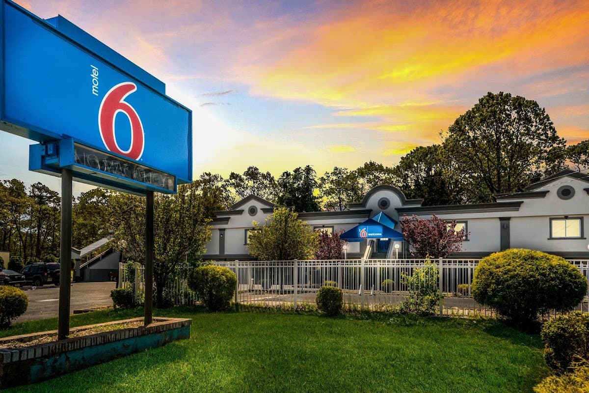 Motel 6 Toms River, NJ - Near Seaside Heights, Hotel in Island Heights