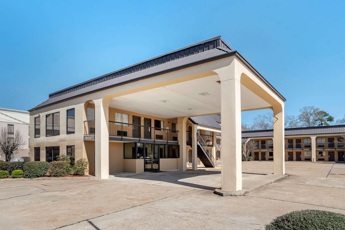 Econo Lodge Pearl - Jackson, Hotel in Pearl