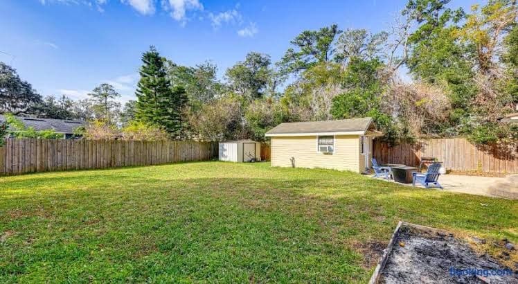 3 Mi to Downtown! Cute Jax Studio Stay - Entire Place, Hotel in Jacksonville