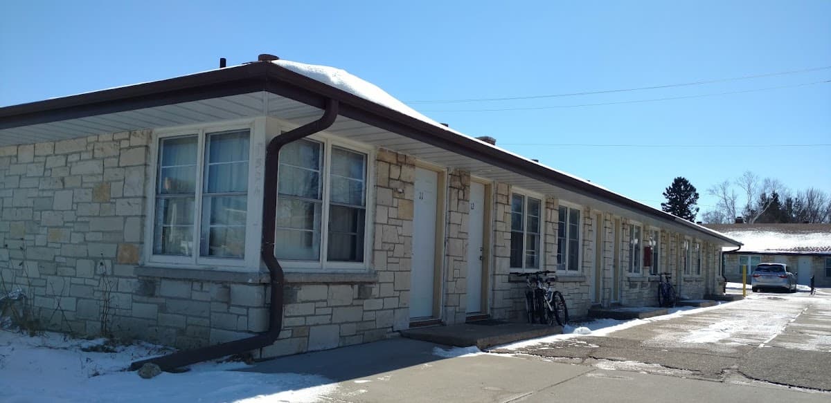 Lannon Stone Motel, Motel in Janesville