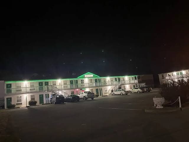 Travelodge-Hoosier, Motel in Jeffersonville