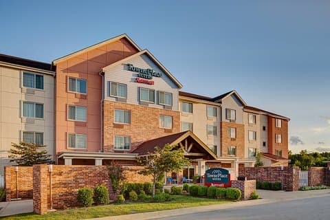 TownePlace Suites by Marriott Fayetteville North/Springdale, Hotel in Johnson