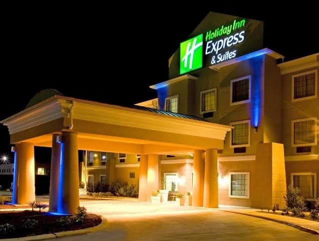 Holiday Inn Express Hotel Suites Jourdanton Pleasanton, Hotel in Jourdanton