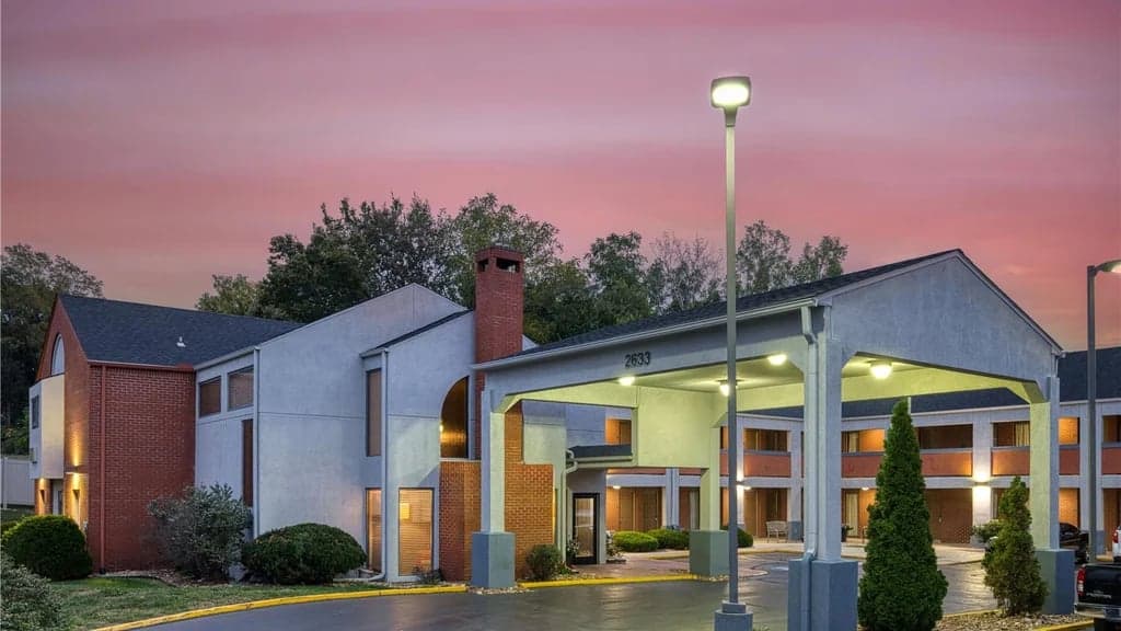 SureStay by Best Western Kansas City Country Inn North, Hotel in Gladstone