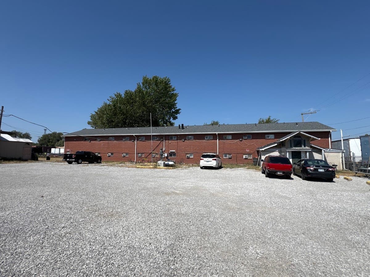 Ambrose, Motel in North Kansas City