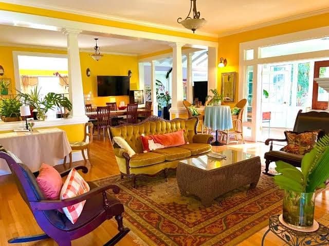 Eco-Boutique Guest House at Aloha Boutique Hotel - One-Bedroom House, Guesthouse in Hāwī