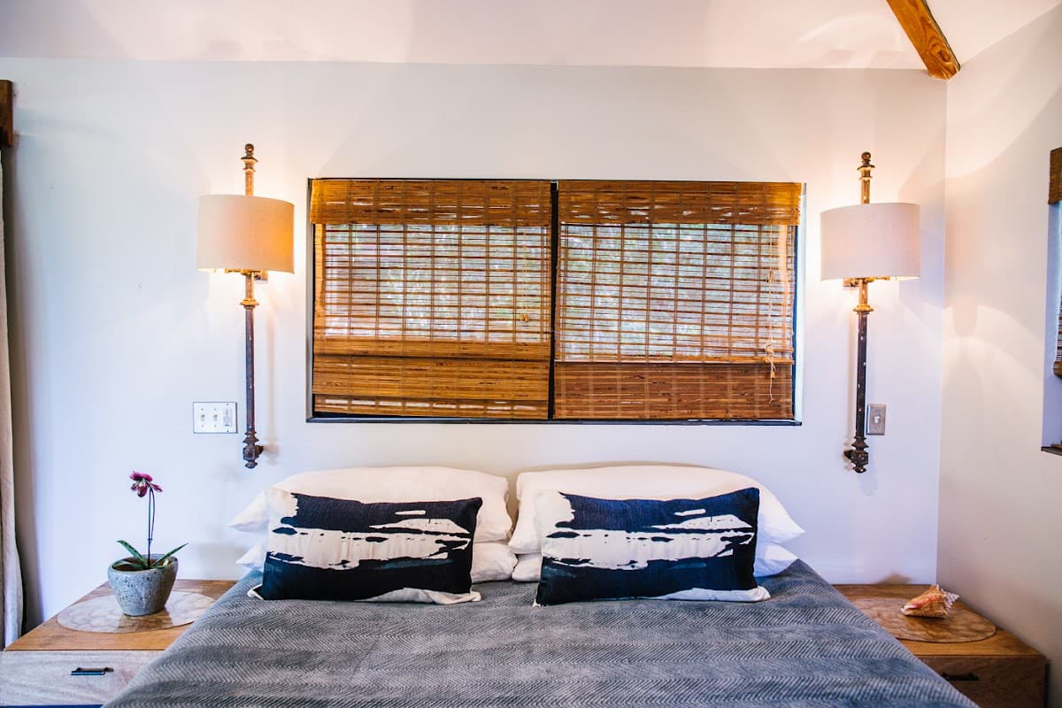 The Pupukea Jungle Bungalow Experience, Bed & Breakfast in Pupukea