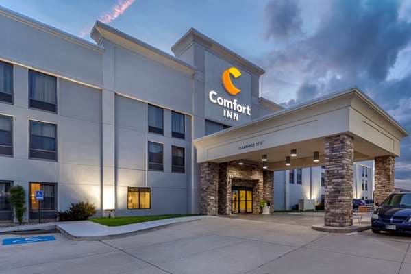 Comfort Inn Kearney I-80, Hotel in Kearney