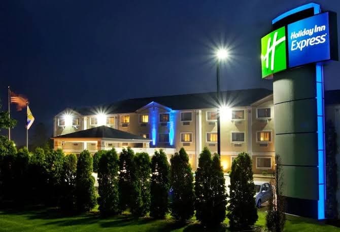 Holiday Inn Express Kendallville, Hotel in Kendallville