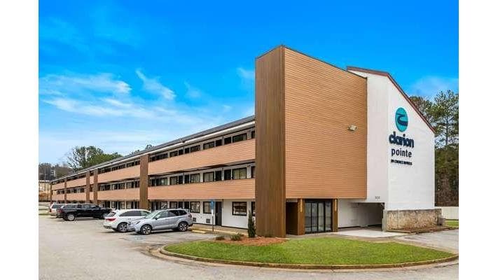 Clarion Pointe Kennesaw Town Center, Hotel in Kennesaw