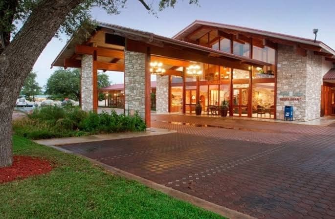 Inn of the Hills Hotel & Conference Center, Hotel in Kerrville