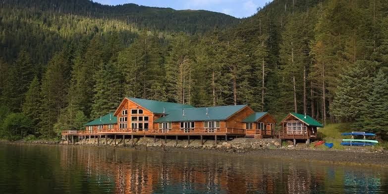 Steamboat Bay Fishing Club, Resort in Ketchikan