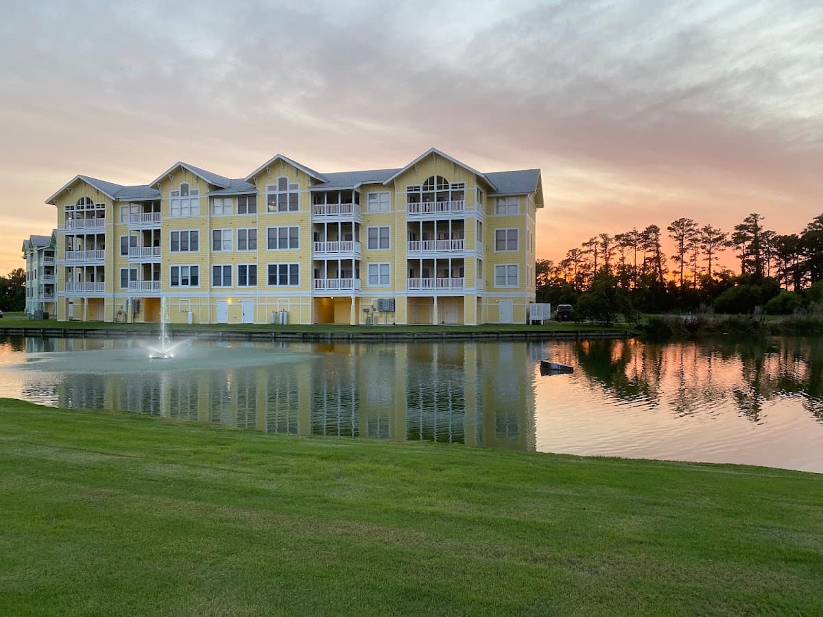Cambridge Cove At Bermuda Bay, Hotel in Kill Devil Hills