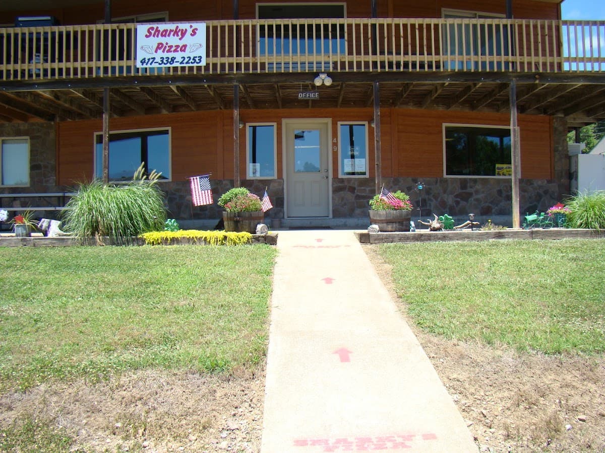 Lazy Lee's Resort, Resort in Kimberling City