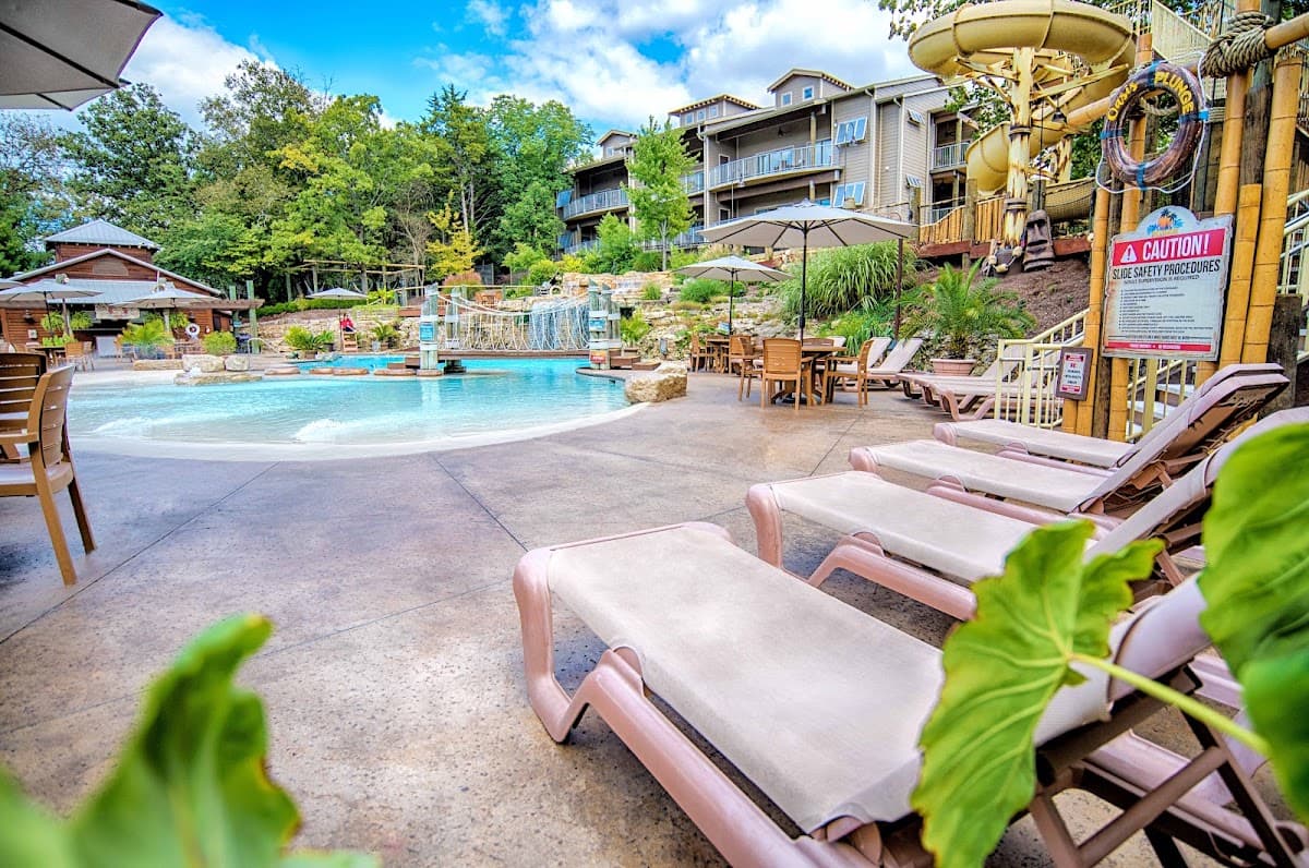 Still Waters Resort, Resort in Kimberling City