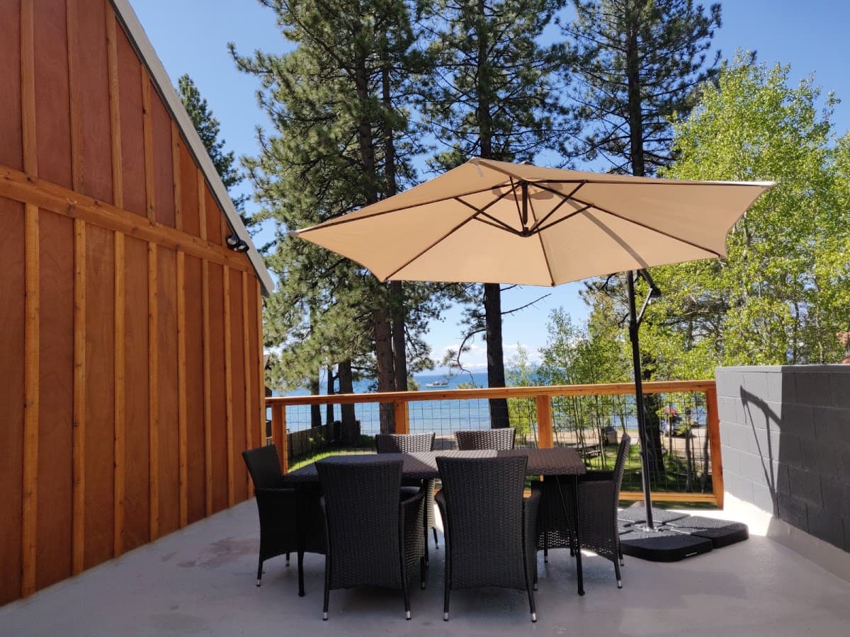 Lakeside Suites at Hotel California Lake Tahoe, Hotel in Kings Beach